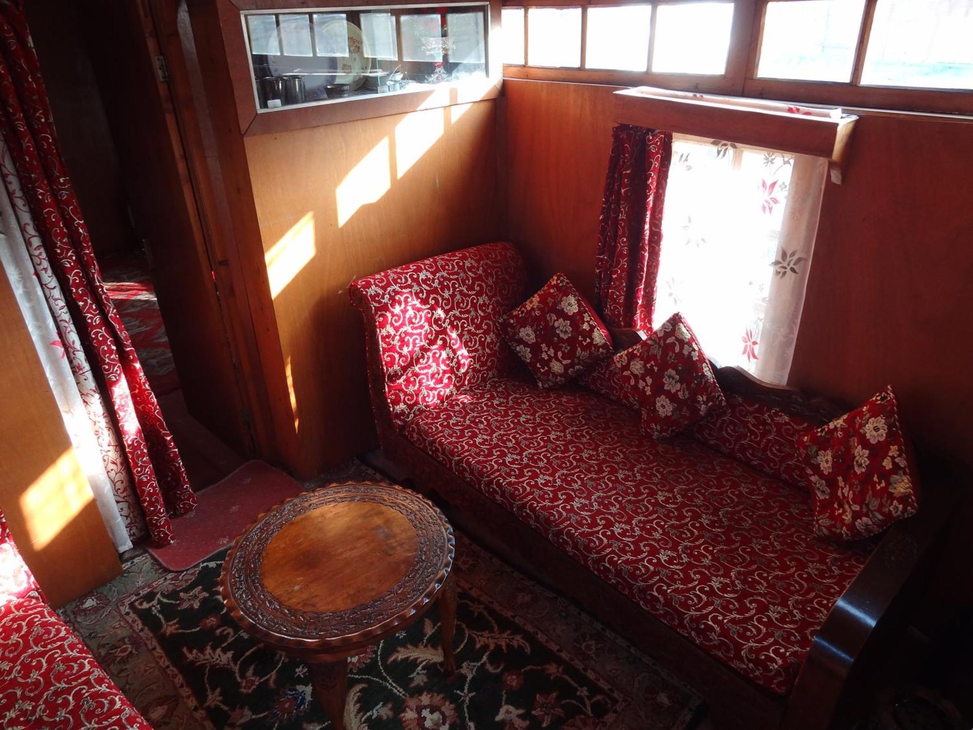 Srīnagar Houseboat Moon Of Kashmir酒店 客房 照片
