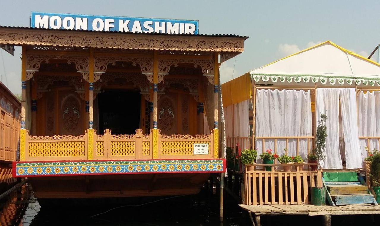 Srīnagar Houseboat Moon Of Kashmir酒店 外观 照片